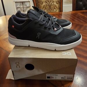 Women’s ~ On The Roger Spin Sneakers ~  Size 11 ~ NEW